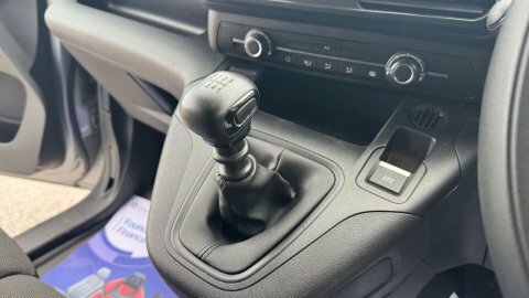 Citroen Berlingo Driver Edition Grey #30