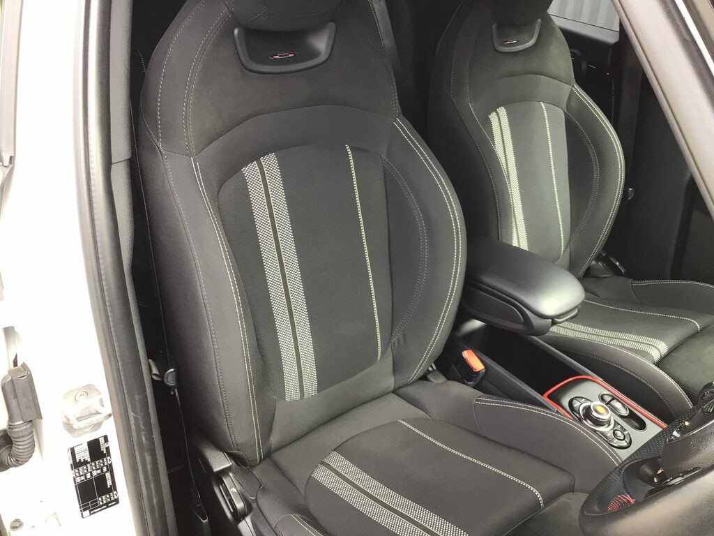 Mini Countryman Cooper S E All4 Classic Black #12