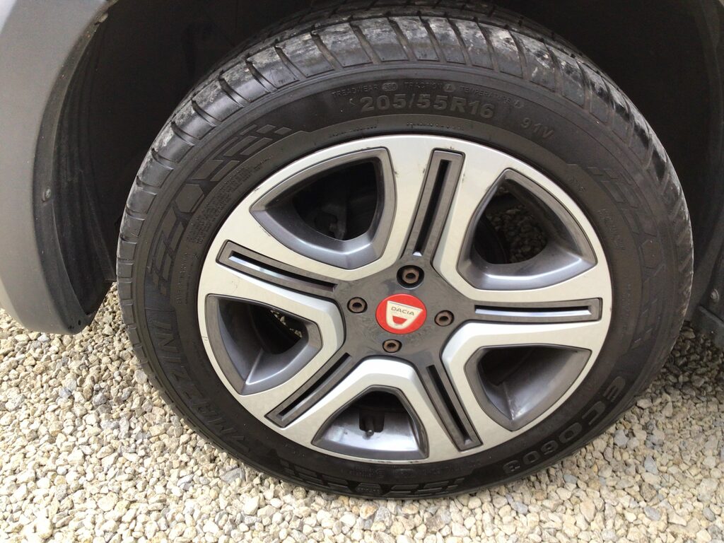 Dacia Sandero Stepway Dacia Sandero Stepway 0.9 Tce Comfort Grey #17