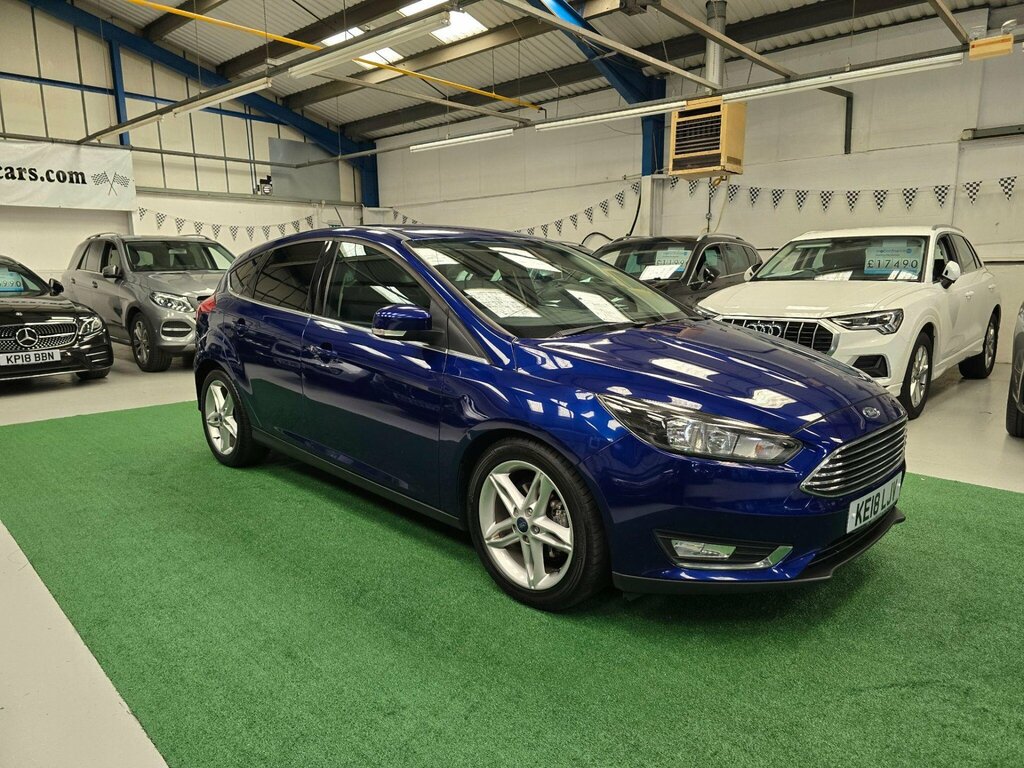Ford Focus 1.5 Tdci Titanium Euro 6 Ss Blue