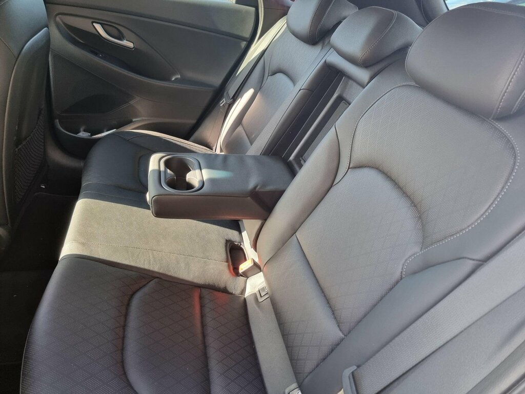 Hyundai I30 1.6L Se Nav Blue #10