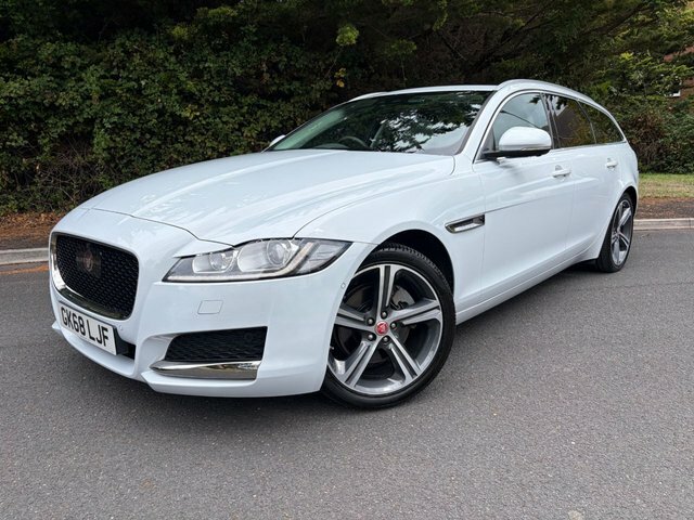 Jaguar XF Portfolio Sportbrake White