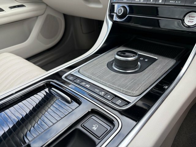 Jaguar XF 2.0I Portfolio Black #47