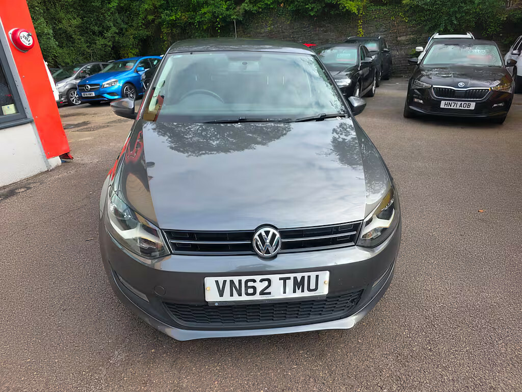Volkswagen Polo Match White #2