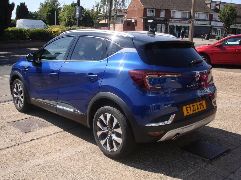Renault Captur 1.3 Tce 140 S Edition Edc Bose Black #3