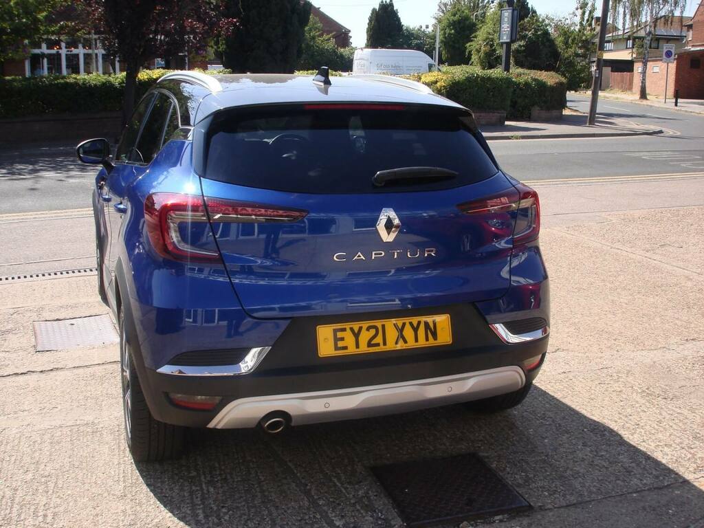 Renault Captur 1.3 Tce 140 S Edition Edc Bose Black #4