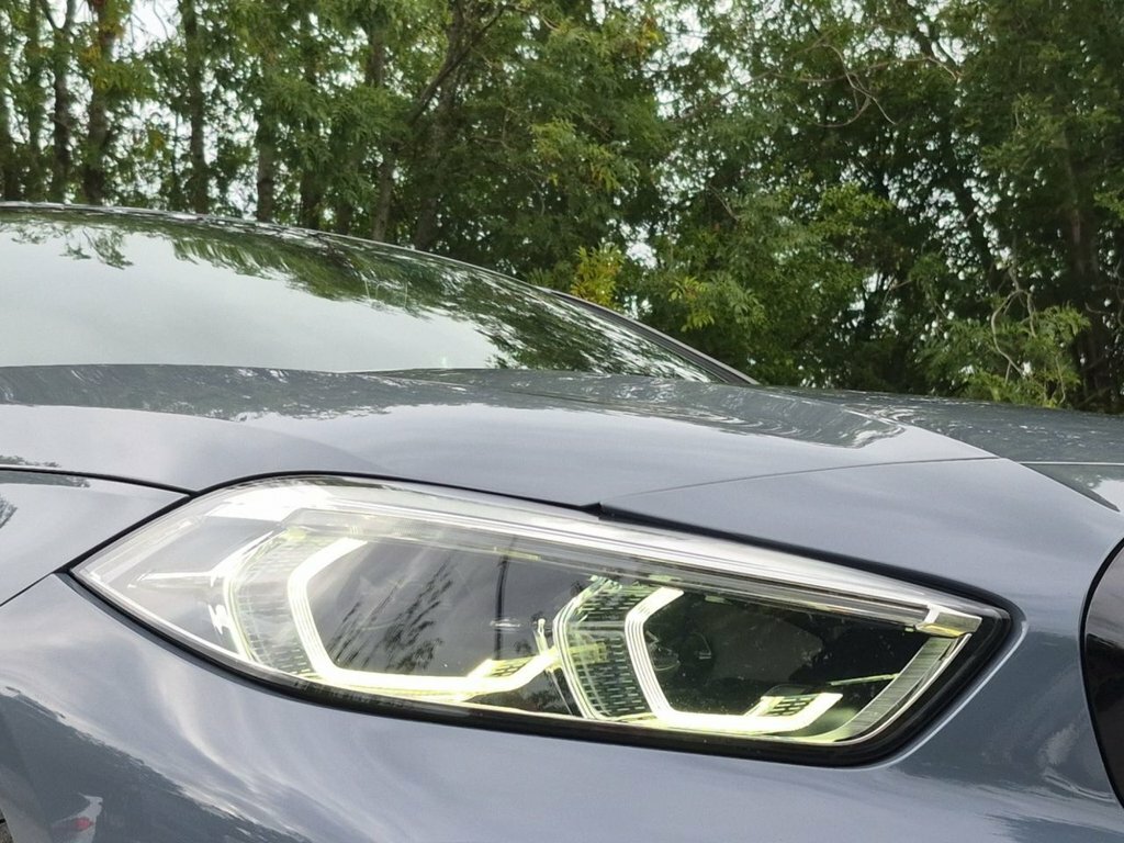 BMW 1 Series 118I M Sport Step Tech Pack White #31