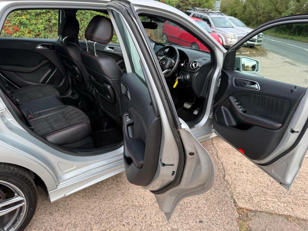 Mercedes-Benz B Class Hatchback Grey #17