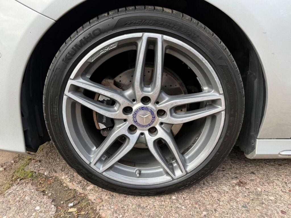Mercedes-Benz B Class Hatchback Grey #31