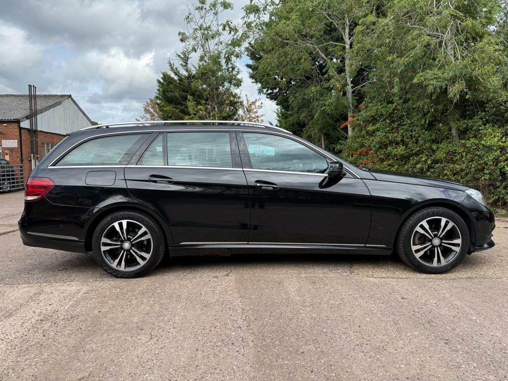 Mercedes-Benz E Class 2.1 E220 Cdi Se G-tronic Euro 5 Ss Black #2