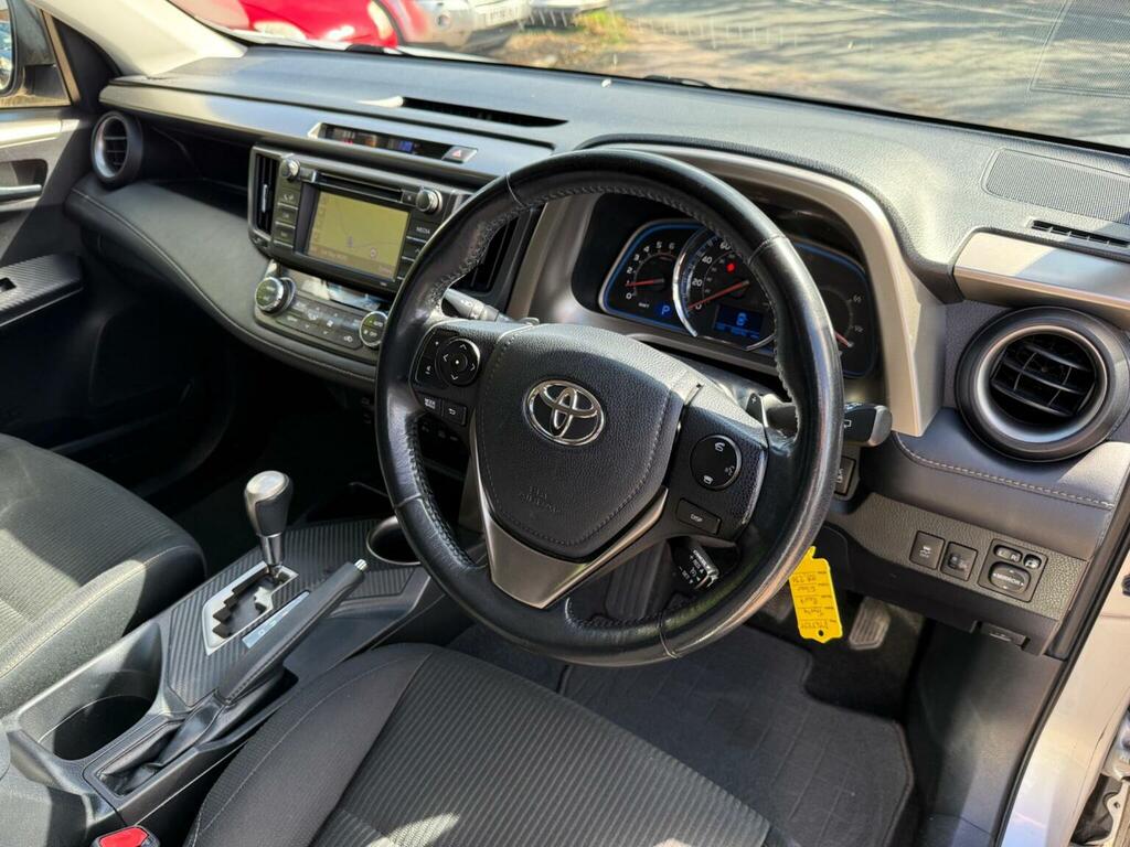 Toyota Rav 4 2.2 D-4d Icon 150 Bhp Silver #15