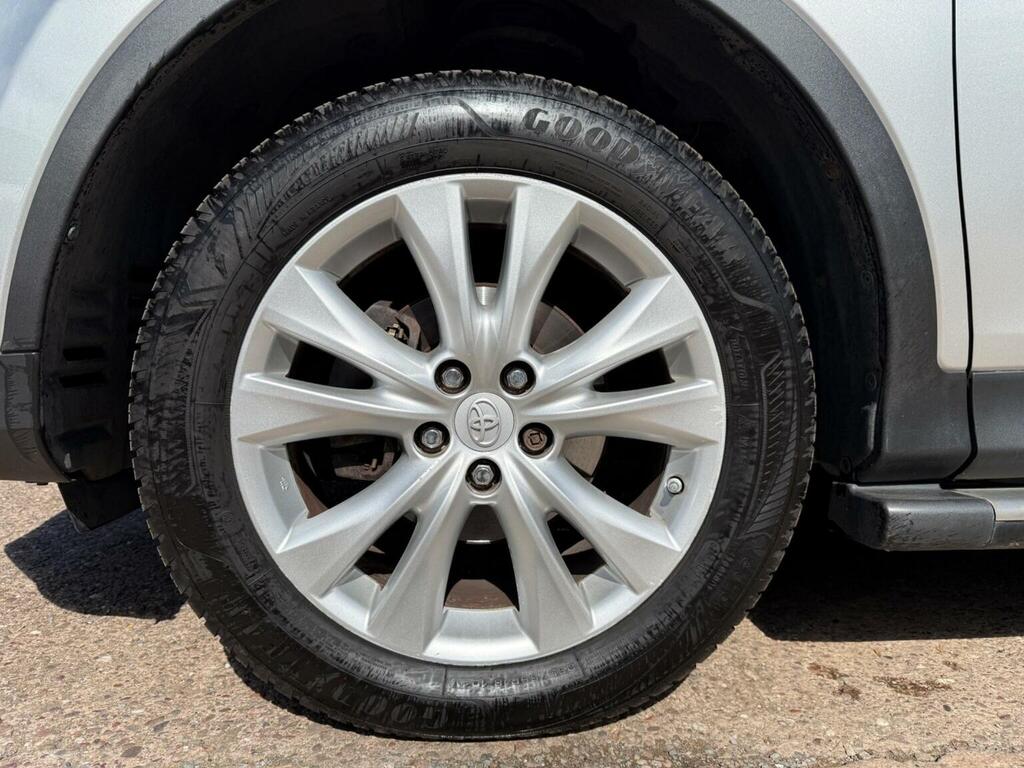 Toyota Rav 4 2.2 D-4d Icon 150 Bhp Silver #39
