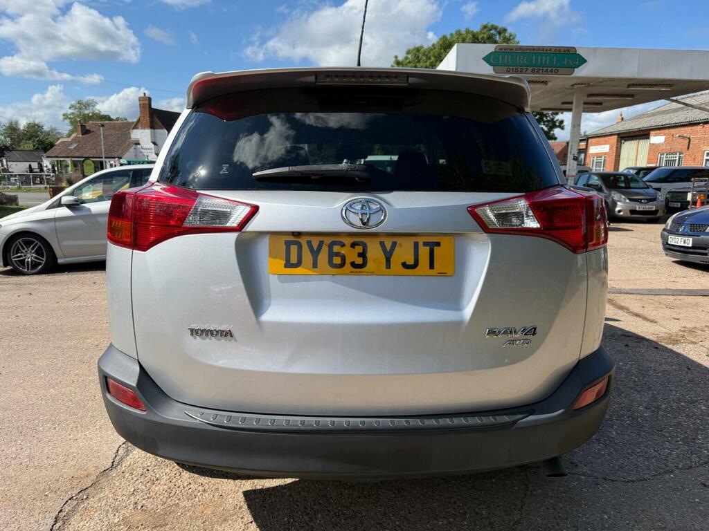 Toyota Rav 4 2.2 D-4d Icon 150 Bhp Silver #30