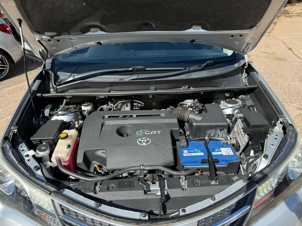 Toyota Rav 4 2.2 D-4d Icon 150 Bhp Silver #35