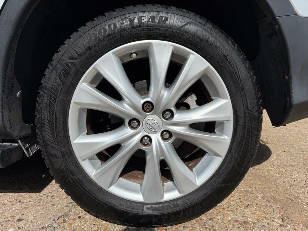 Toyota Rav 4 2.2 D-4d Icon 150 Bhp Silver #38