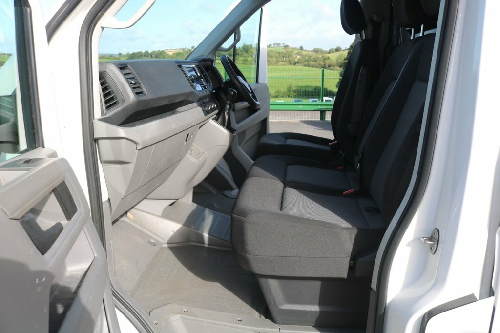 Volkswagen Crafter 2L Trendline LT22ODL White #6