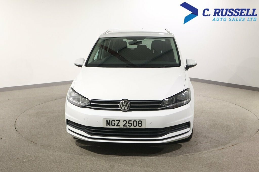 Volkswagen Touran 1.6L Se White #4