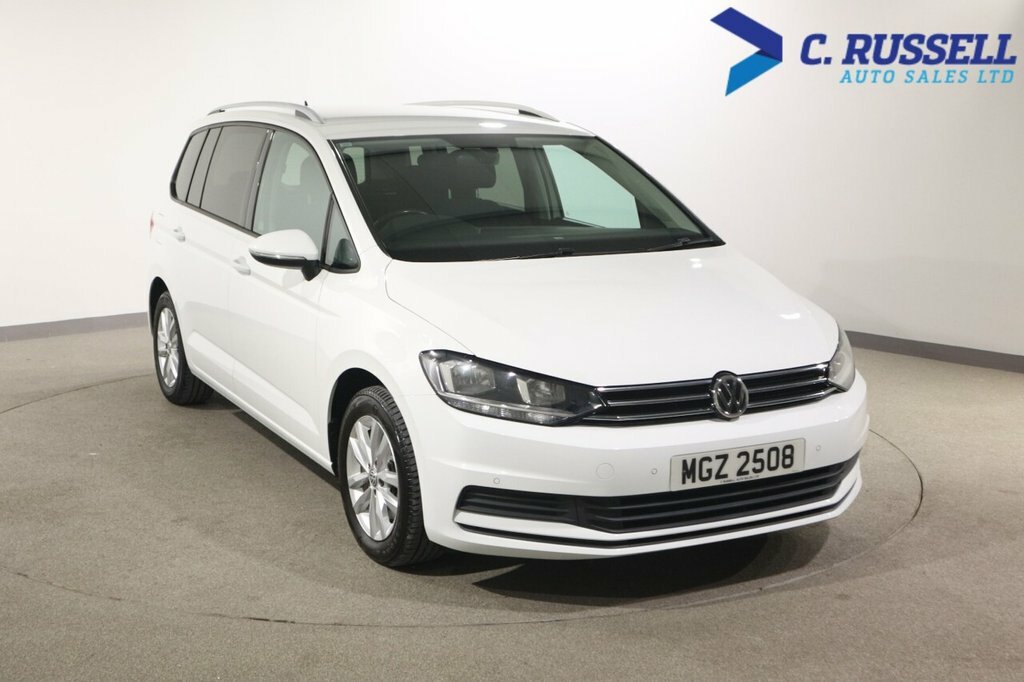 Volkswagen Touran 1.6L Se White #5