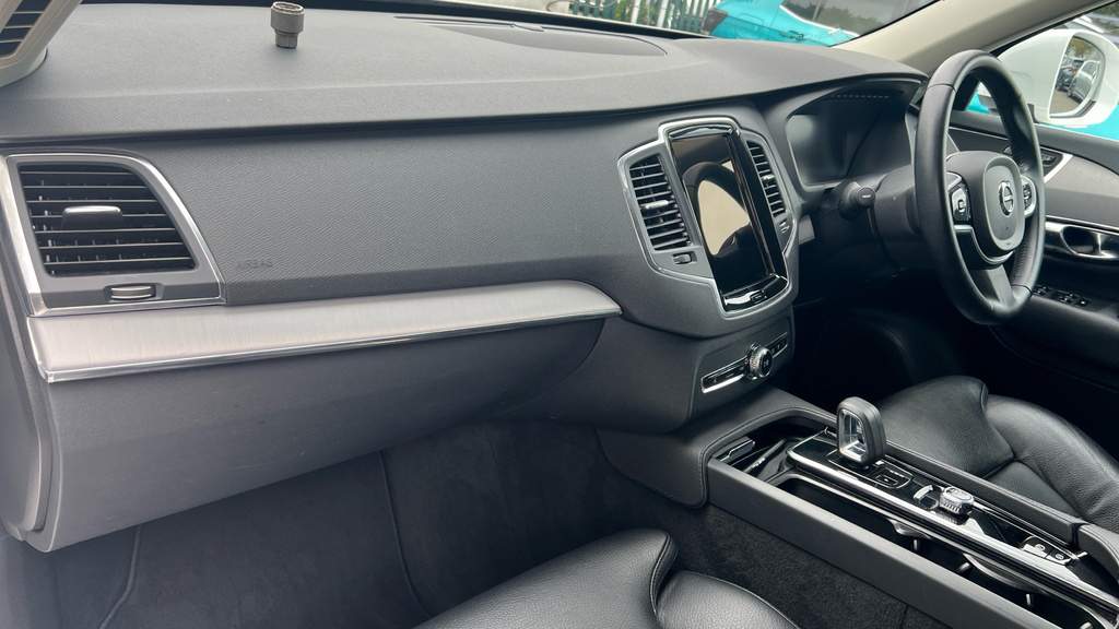 Volvo XC90 #10