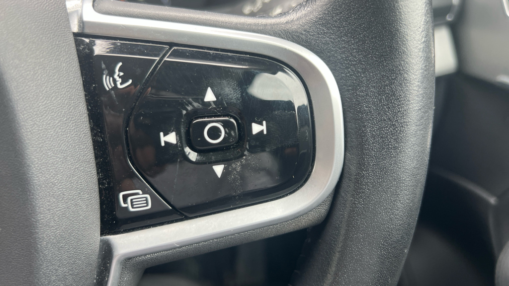 Volvo XC90 #24