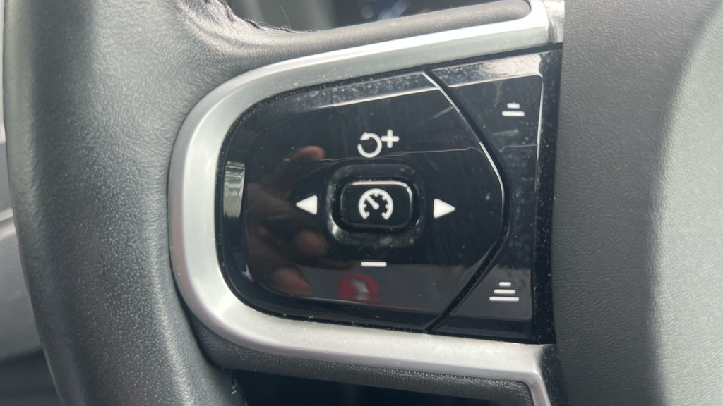 Volvo XC90 #25