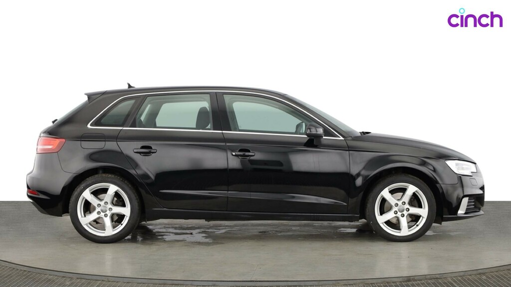 Audi A3 A3 E-tron Sportback S-a White #2