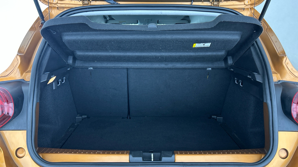 Dacia Sandero Stepway Essential Tce White #23