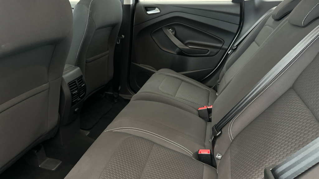 Ford Kuga  White #18
