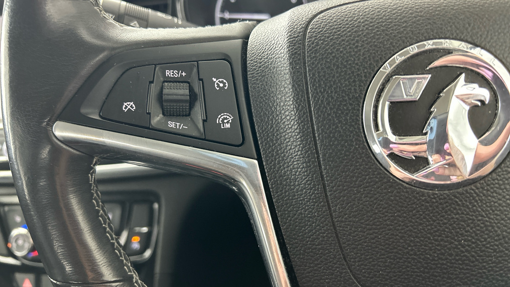 Vauxhall Mokka X Active White #19