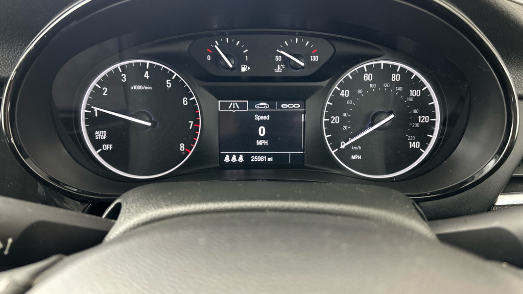 Vauxhall Mokka X Active White #20