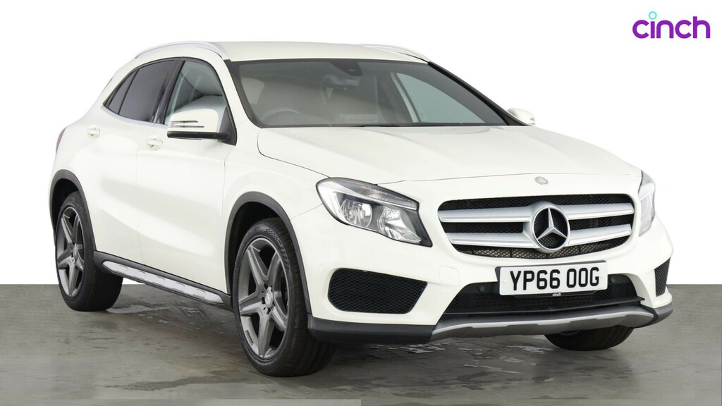 Mercedes-Benz GLA Class Automatic Red #1