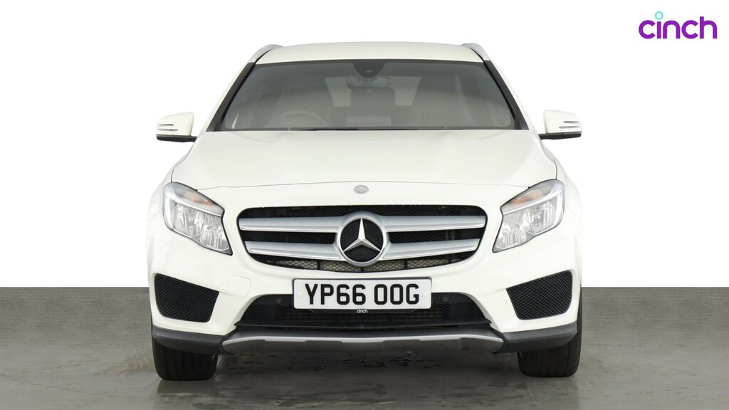 Mercedes-Benz GLA Class Automatic Red #8