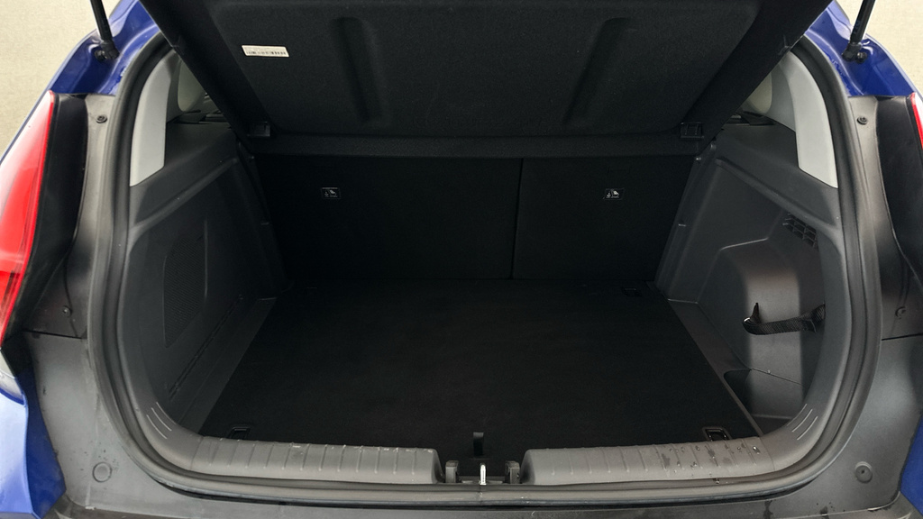 Hyundai Bayon Hatchback Green #22