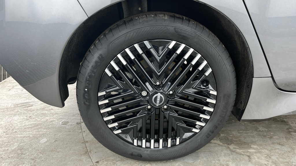 Nissan Leaf Leaf E N-connecta Grey #28