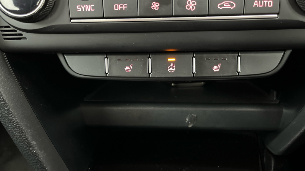 Kia Xceed 3 Isg Brown #12