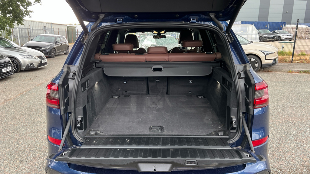 BMW X5 M Competition Black #19