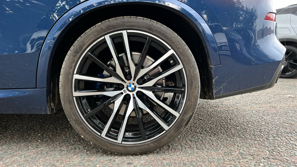 BMW X5 M Competition Black #22