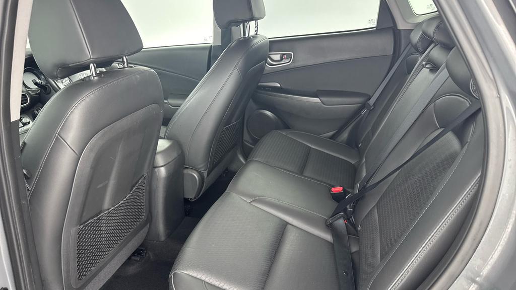 Hyundai Kona Hatchback #13