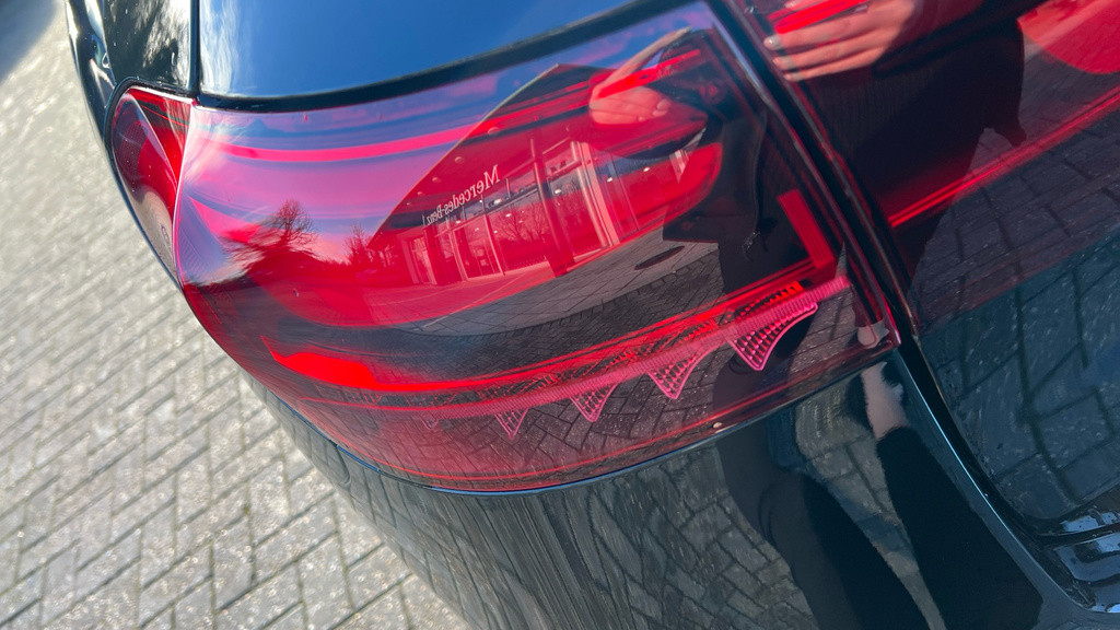 Mercedes-Benz GLA Class Gla 200 Amg Line Premium Grey #33