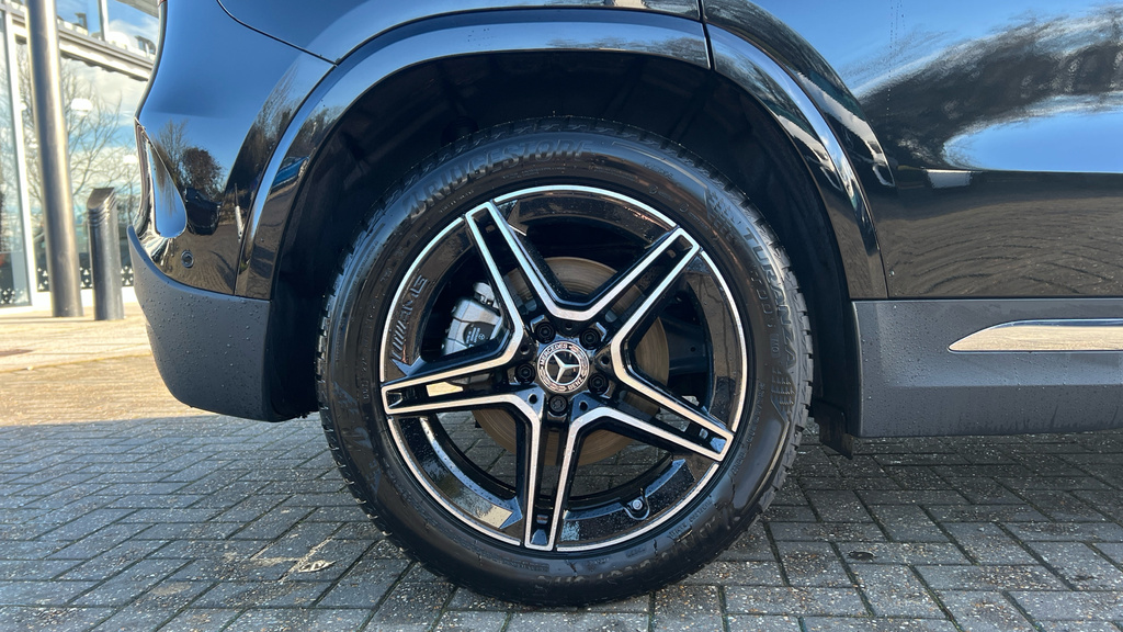 Mercedes-Benz GLA Class Gla 200 Amg Line Premium Grey #27