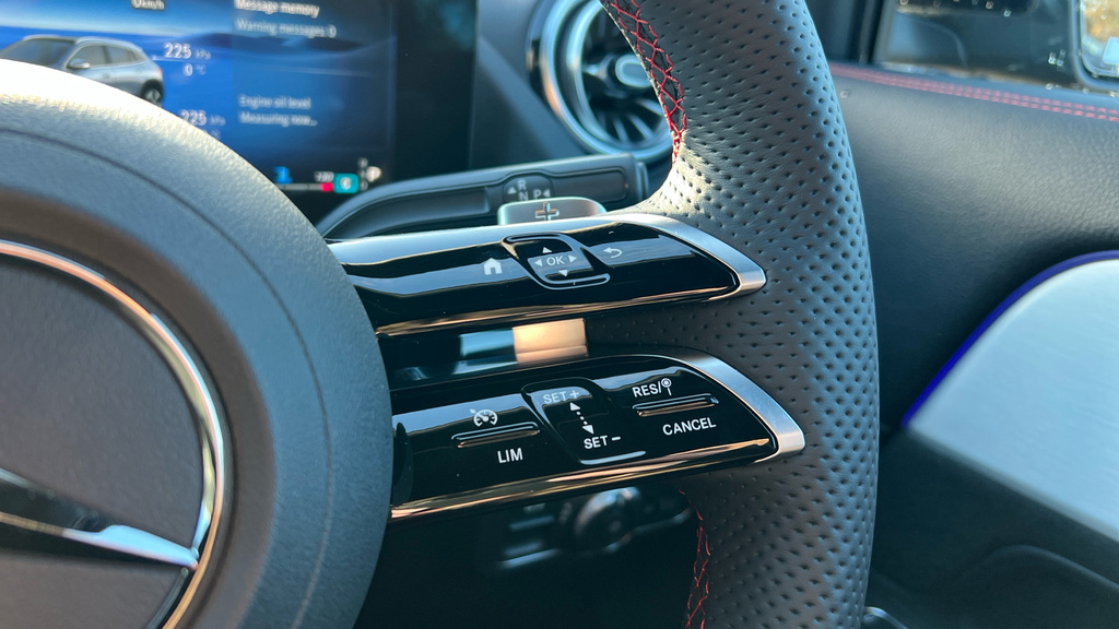 Mercedes-Benz GLA Class Gla 200 Amg Line Premium Grey #39