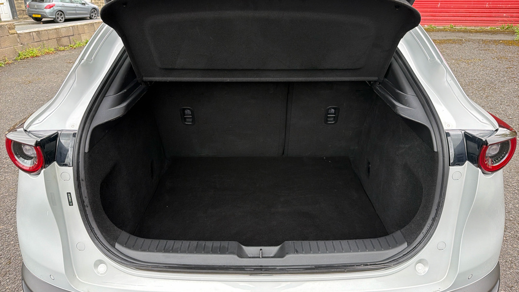 Mazda CX-30 Centre-line Black #20
