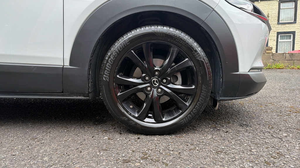 Mazda CX-30 Centre-line Black #25