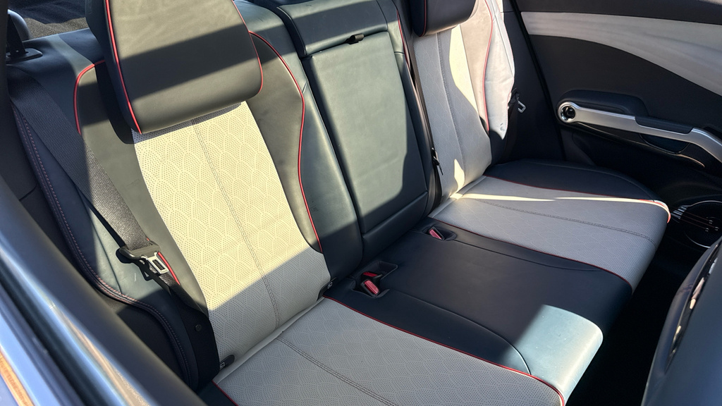 Byd Atto 3 60.48Kwh Design  #15