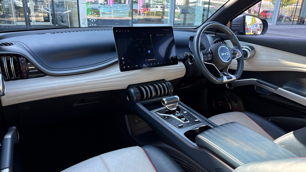 Byd Atto 3 60.48Kwh Design  #13