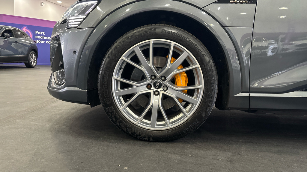 Audi E-tron E-tron S Line 50 Quattro Red #17
