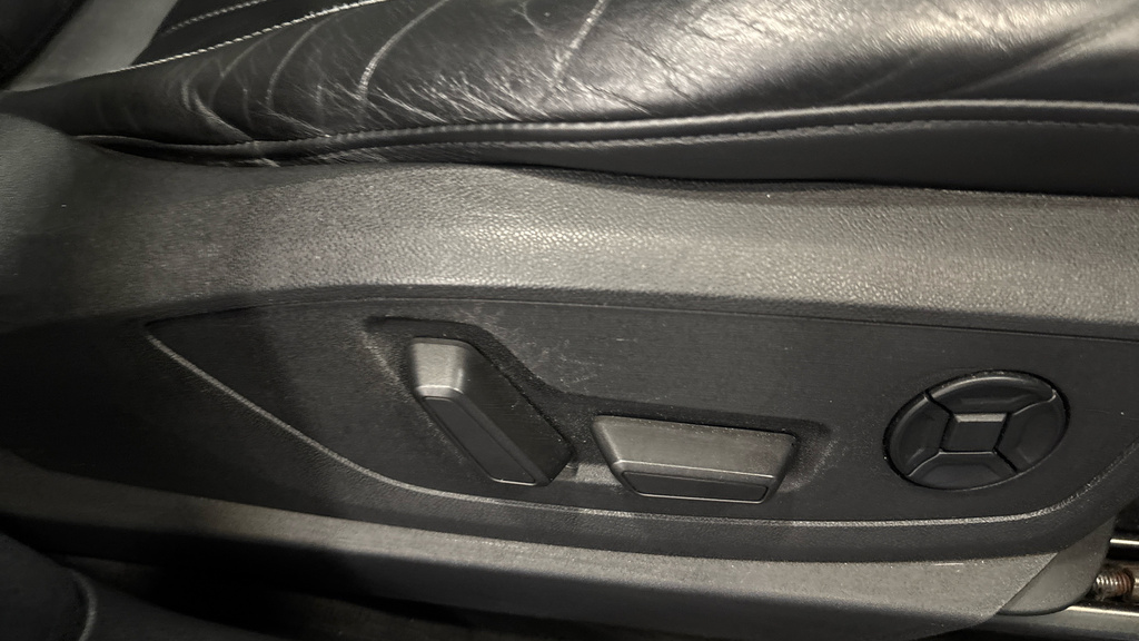 Audi E-tron E-tron S Line 50 Quattro Red #33