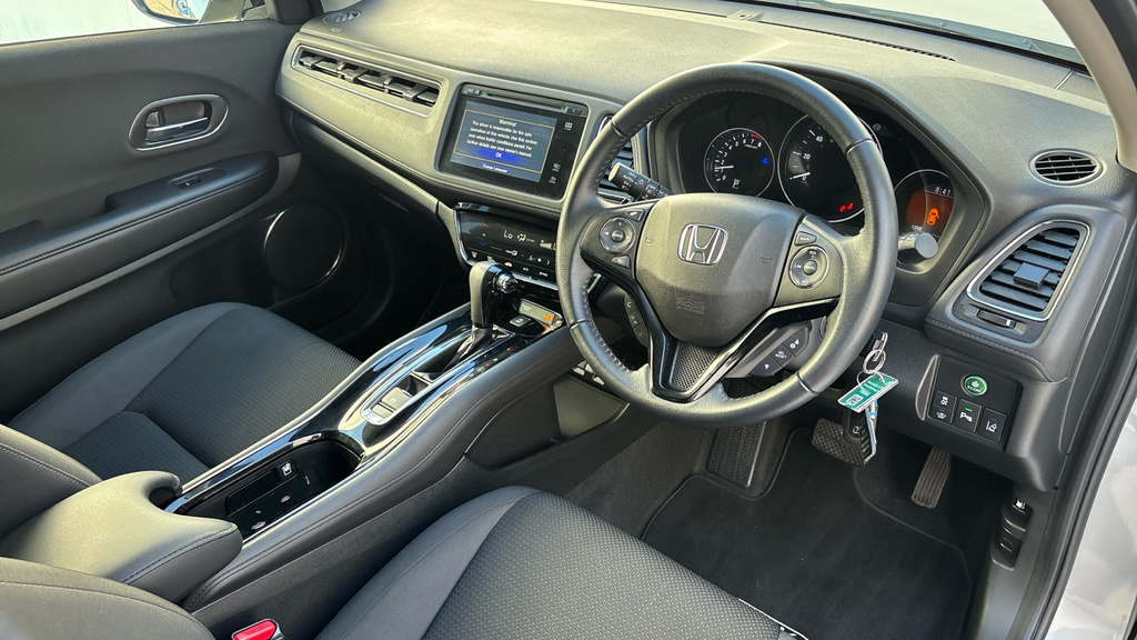 Honda Hr-V Ex I-vtec White #9