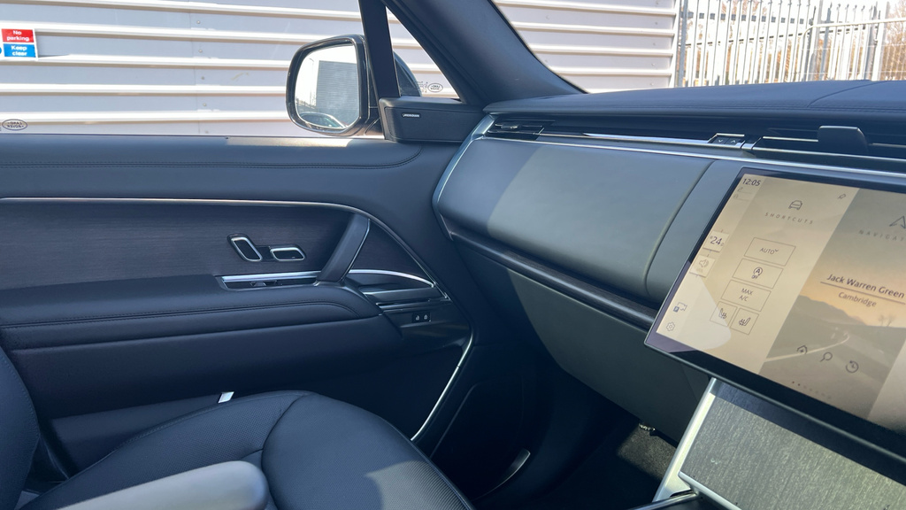 Land Rover Range Rover Automatic Black #28
