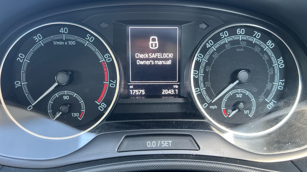 Skoda Fabia Hatchback Silver #13